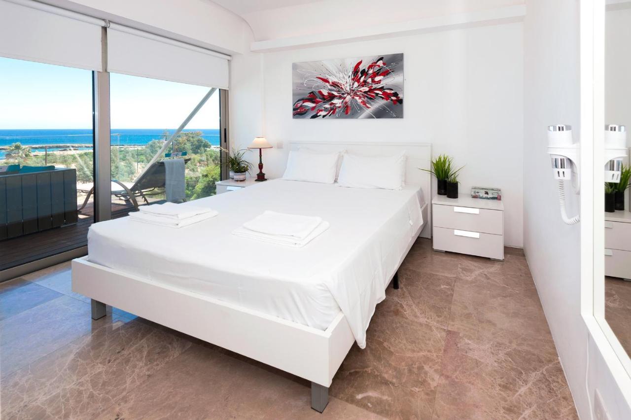 Apartment Marina - Beachfront 普罗塔拉斯 外观 照片