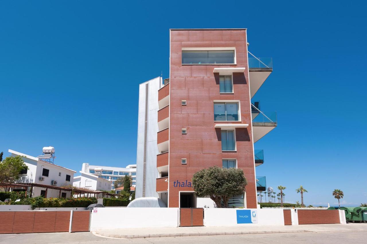 Apartment Marina - Beachfront 普罗塔拉斯 外观 照片