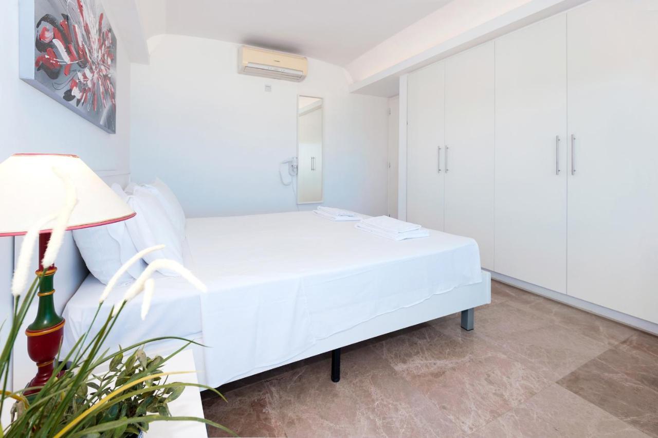 Apartment Marina - Beachfront 普罗塔拉斯 外观 照片