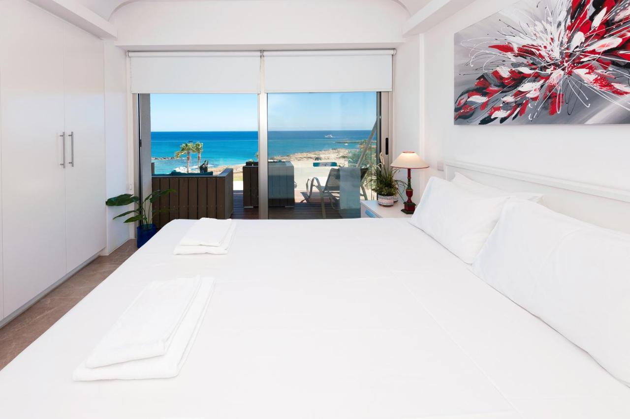 Apartment Marina - Beachfront 普罗塔拉斯 外观 照片
