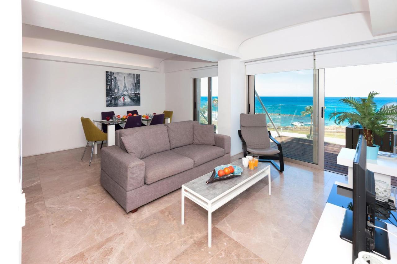 Apartment Marina - Beachfront 普罗塔拉斯 外观 照片